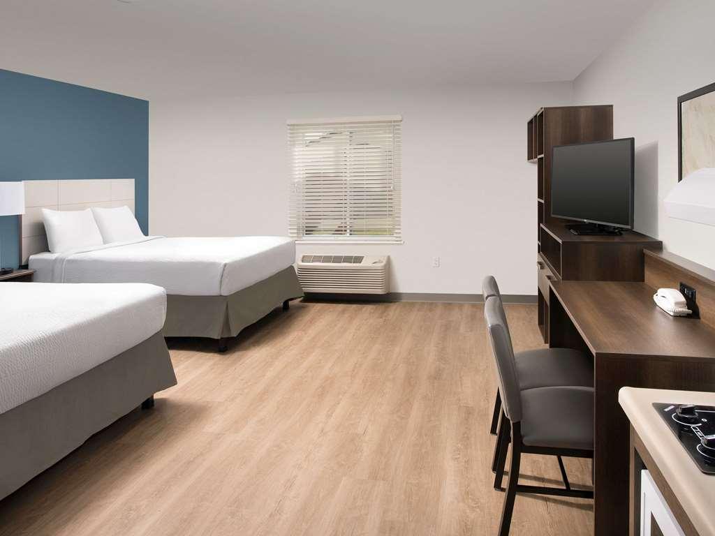 Woodspring Suites Chicago Tinley Park Room photo