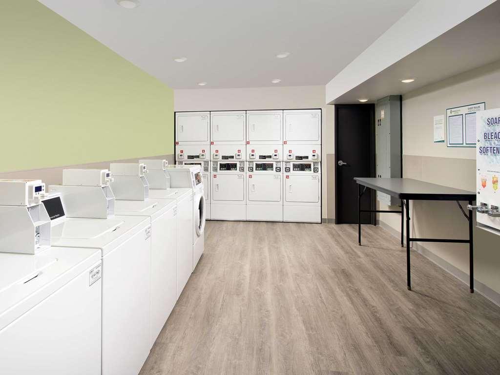Woodspring Suites Chicago Tinley Park Facilities photo